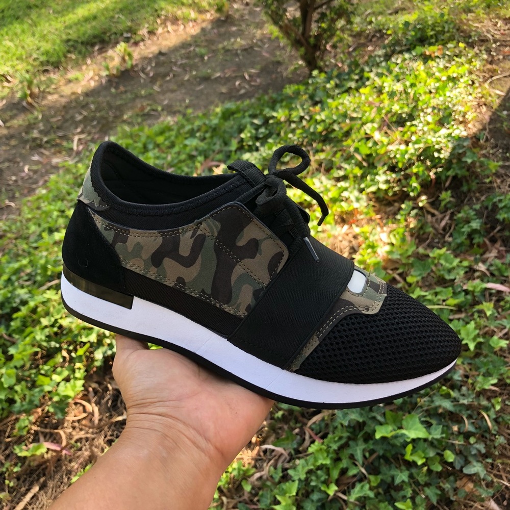 WOMEN CAMOUFLAGE SNEAKERS - Picture 2 of 6